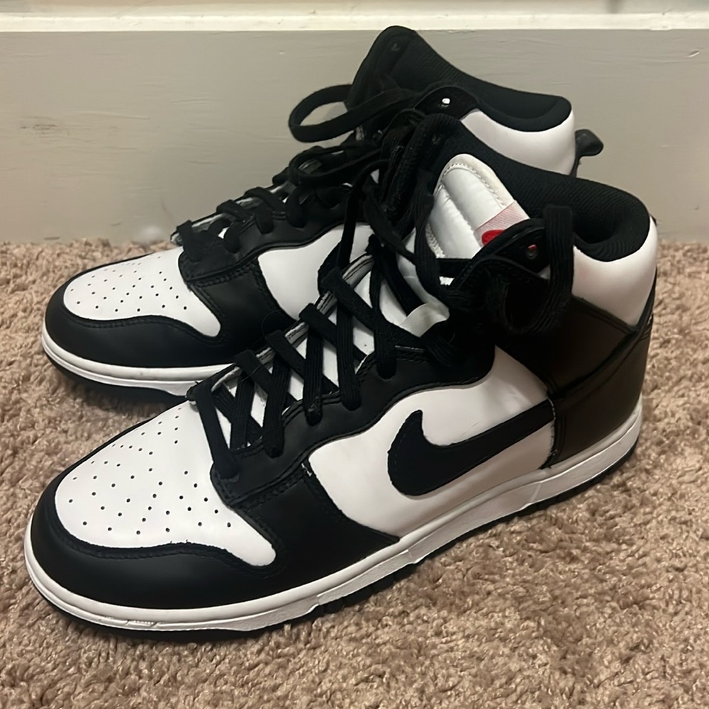 Nike panda dunks high